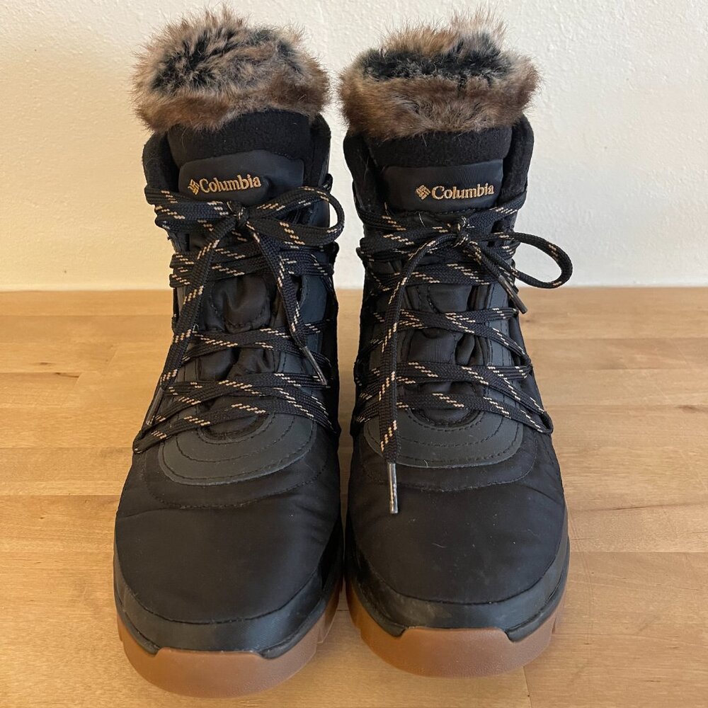 Columbia Keetley Shorty Insulated Winter Boots, Black, Women's 8.5.